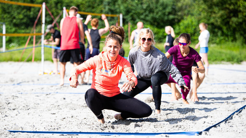 God opvarmnig til beachvolley